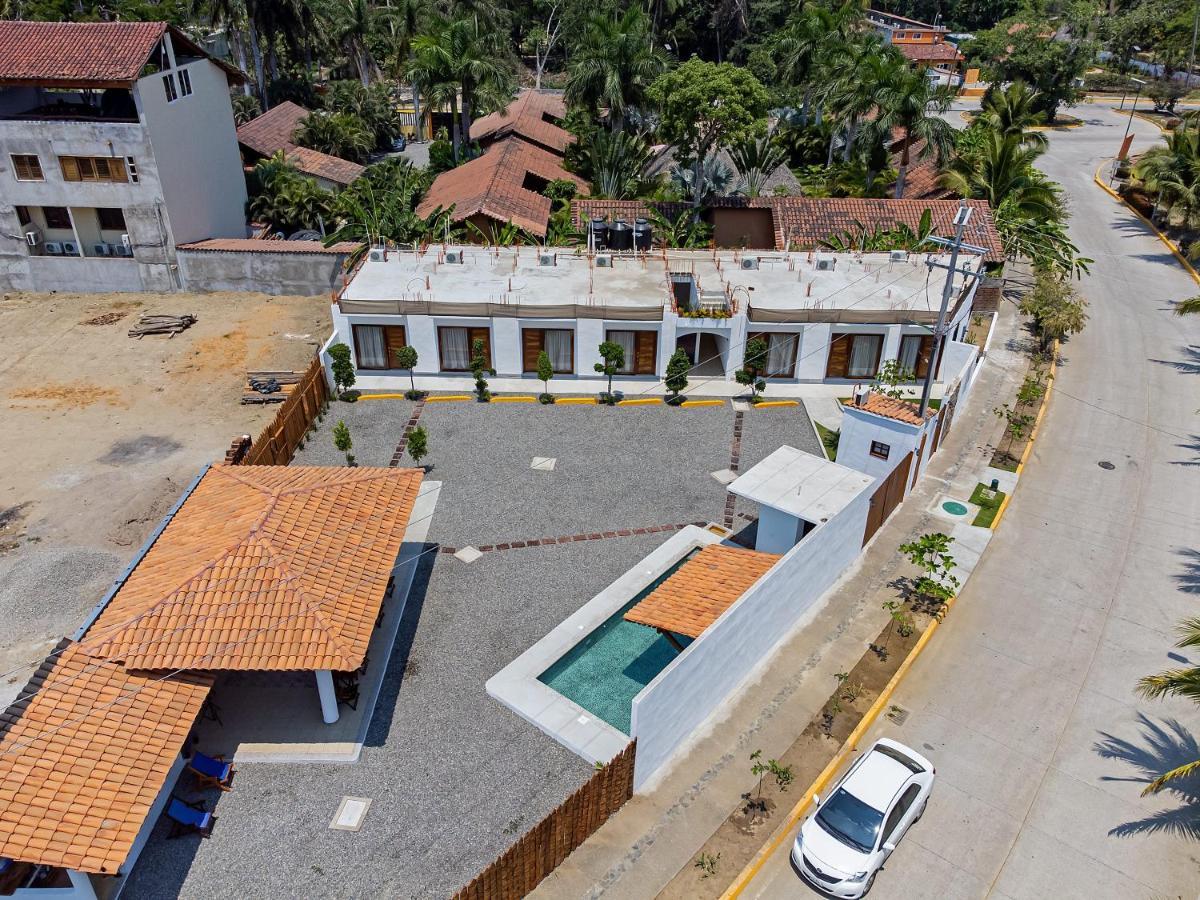Hotel Casa Victoria Zihuatanejo Exterior foto